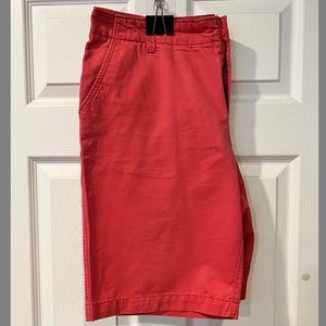 American Eagle Outfitters Men’s Flat Front Pink Shorts